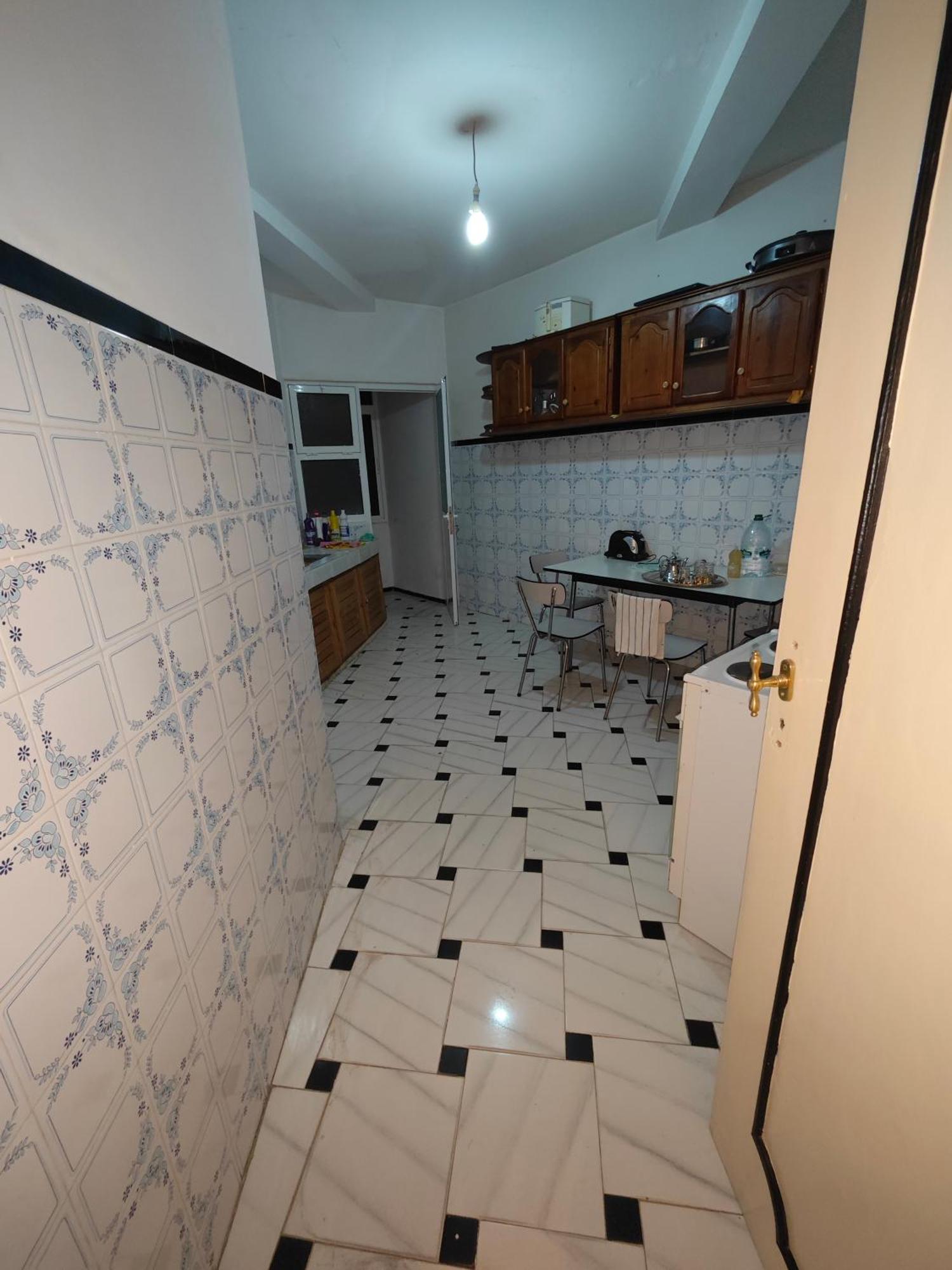 Spacieux Au Centre-ville De Appartement *